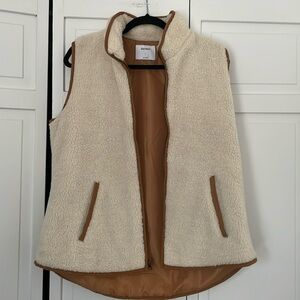 Cream Fuzzy Vest